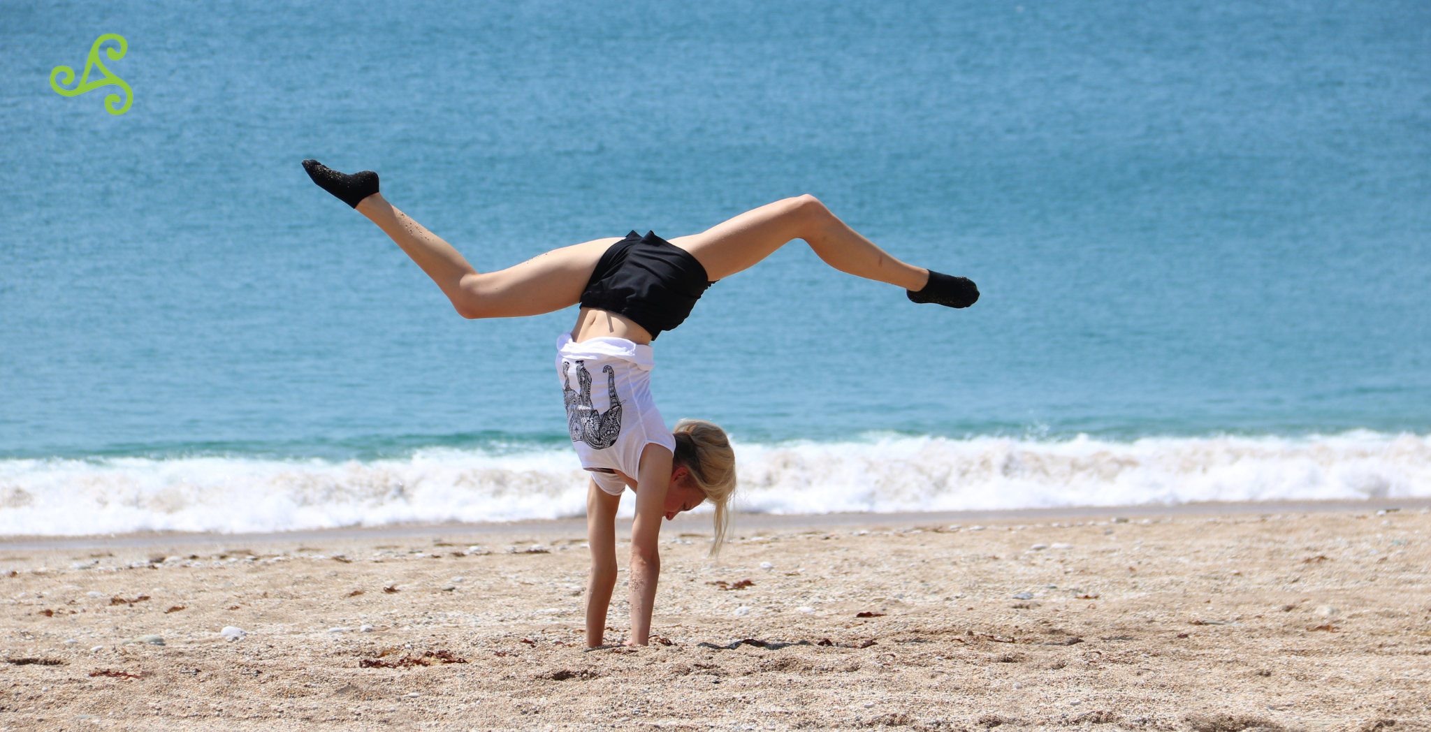 Handstand Pose in Yoga, Handstand For Weight Loss,  Handstand Facing the Wall, Benefits of Handstand Pose
